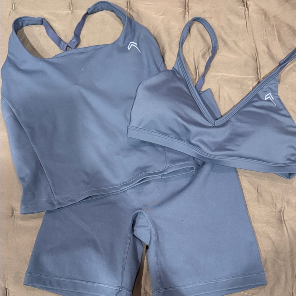 Oner Active - Slate Blue Timeless 3 Piece Set - NWOT 🚨